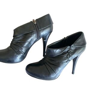 GUESS 8M vintage black Moyen stiletto slouchy avant garde boho Emo whimsigoth​​​